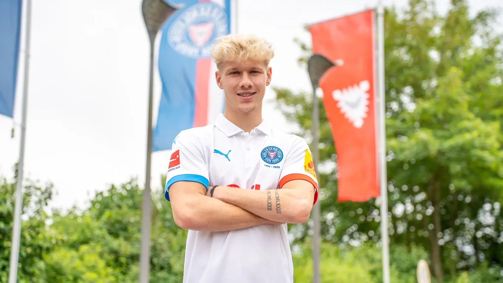 Luca Prasse unterschreibt bei Holstein Kiel