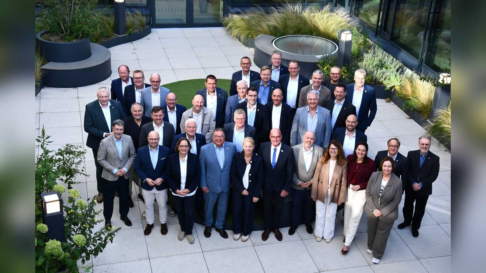 Porträtaufnahme im Rahmen der Herbsttagung der parteilosen Bürgermeisterinnen und Bürgermeister in Rheine