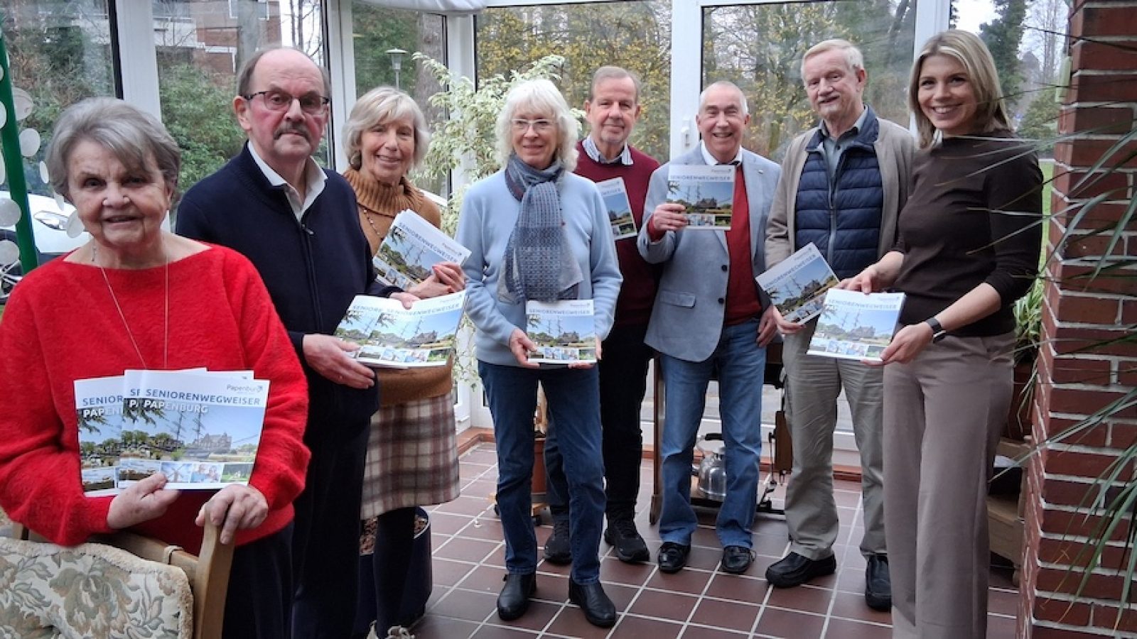 PM Neuer Seniorenwegweiser für Papenburg vorgestellt