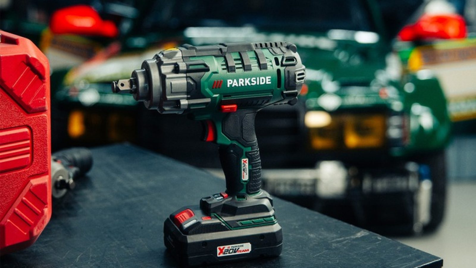 PARKSIDE x HWA / Weiterer Text über ots und www.presseportal.de/nr/180664 / Die Verwendung dieses Bildes für redaktionelle Zwecke ist unter Beachtung aller mitgeteilten Nutzungsbedingungen zulässig und dann auch honorarfrei. Veröffentlichung ausschließlich mit Bildrechte-Hinweis.