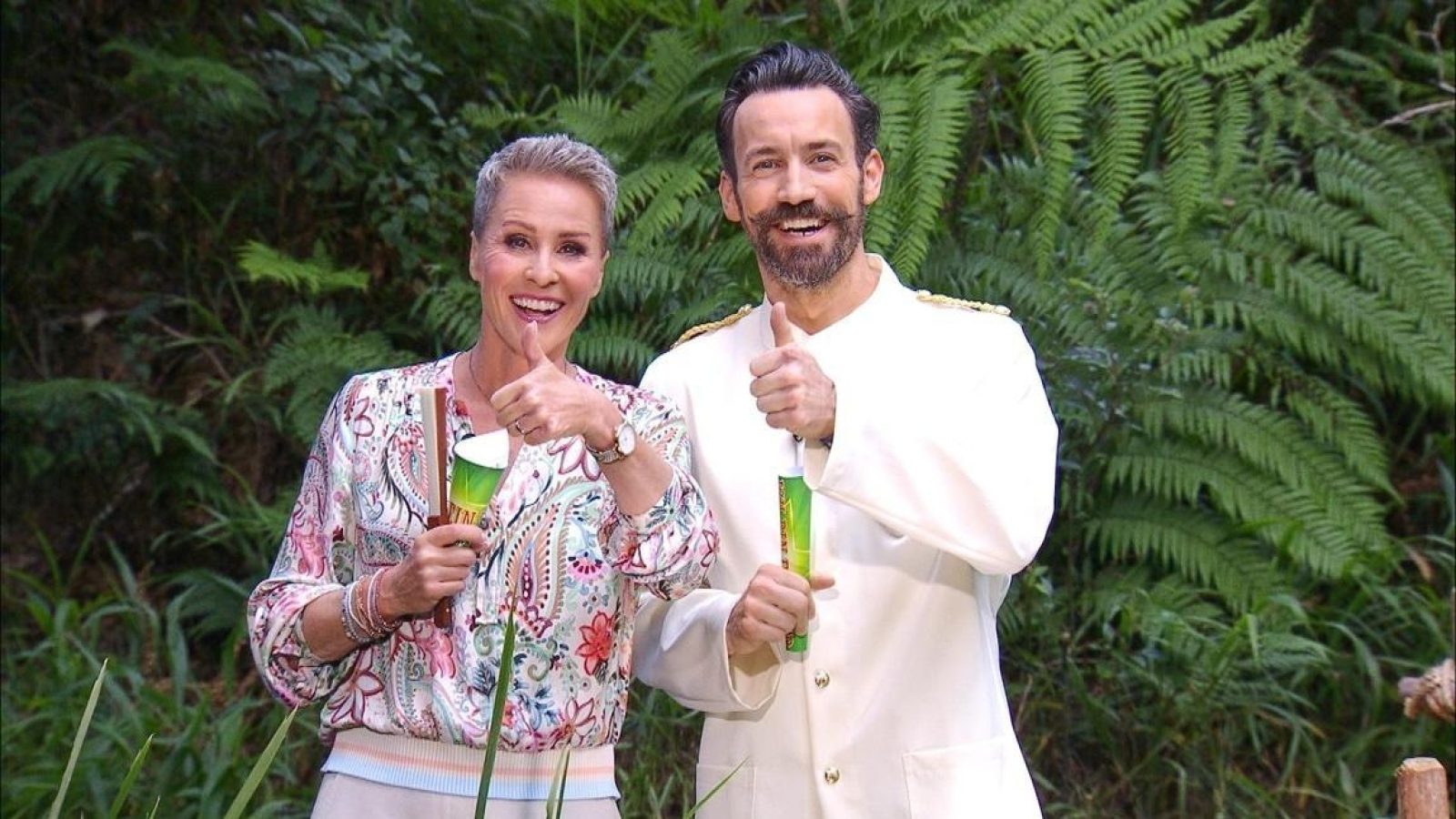 Ariel hat in der Dschungelprüfung "Das TraumAschiff" neun von zwölf Sternen erspielt. Sonja Zietlow und Jan Köppen sind stolz auf sie.

+++ Die Verwendung des sendungsbezogenen Materials ist nur mit dem Hinweis und Verlinkung auf RTL+ gestattet. +++