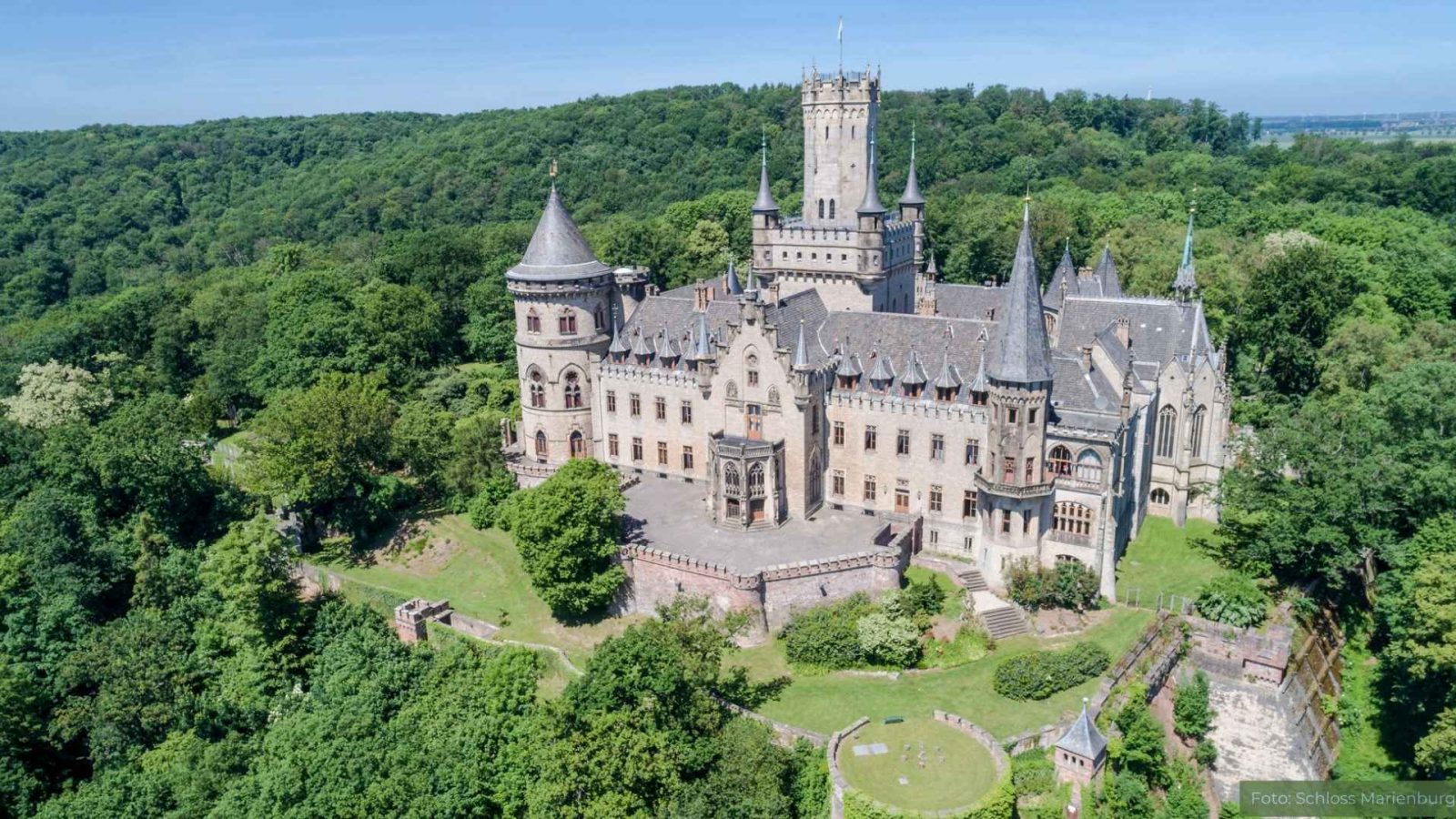 Schloss Marienburg
