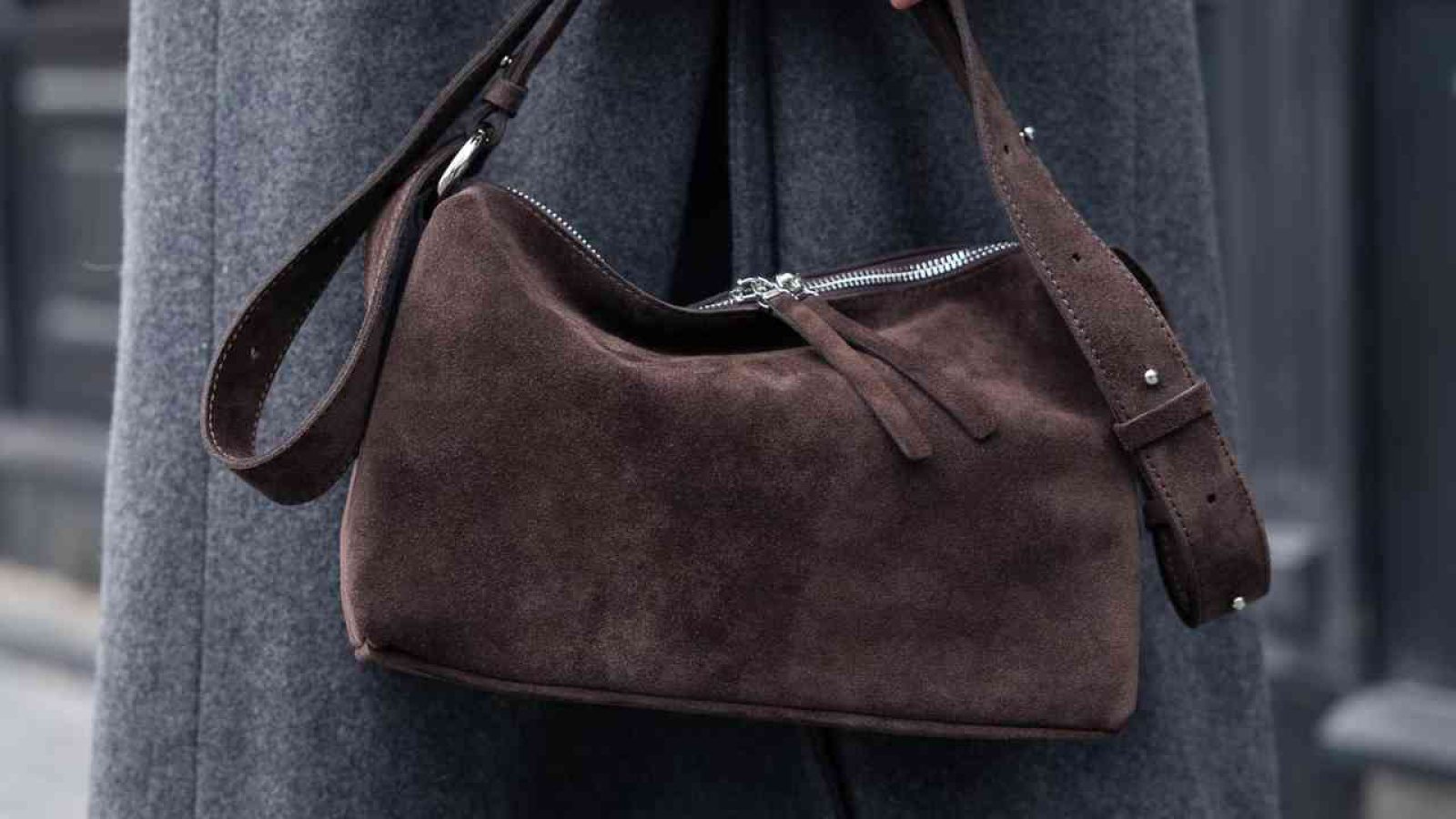 Schokoladenbraune Wildledertasche