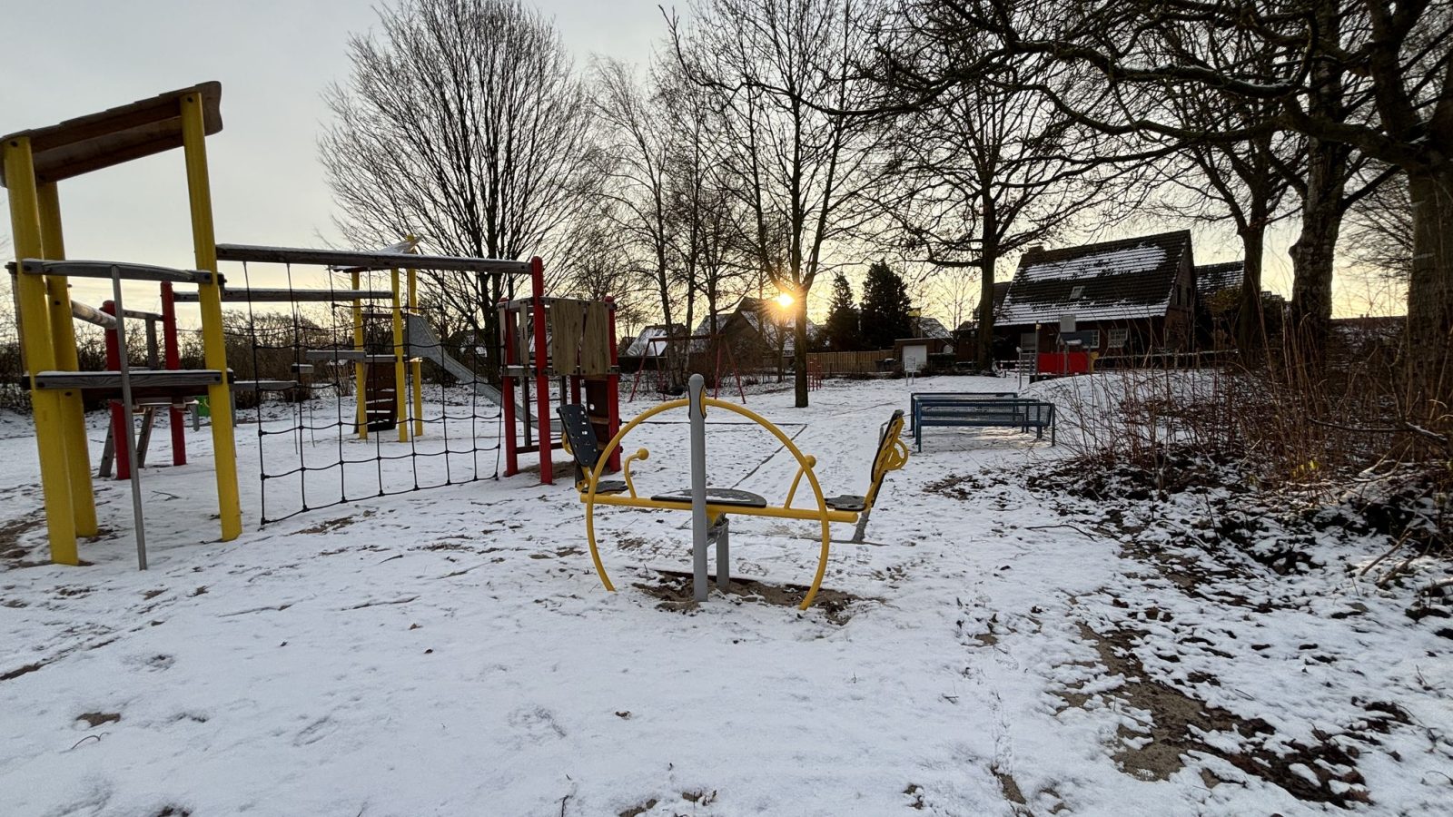 Spielplatz Eichenweg4