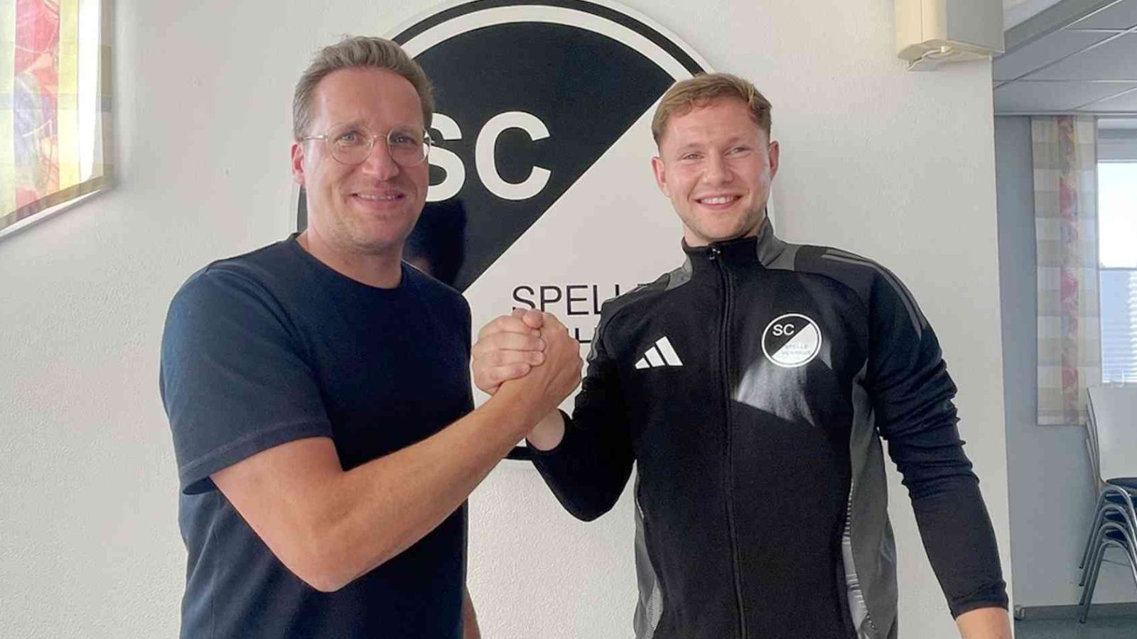 Sportlicher Leiter Markus Schütte und Leon Gesicke