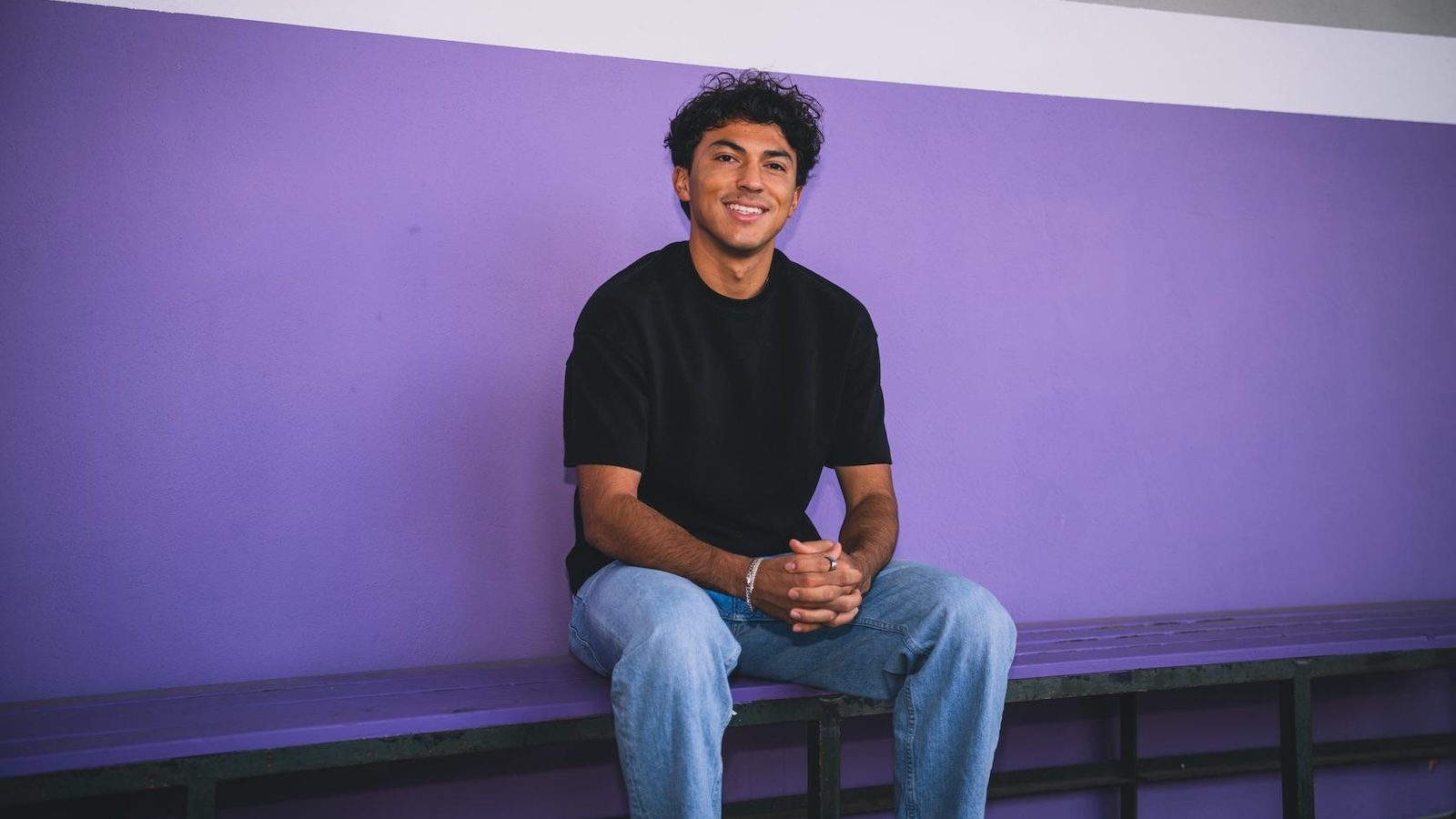 Jonathan Gómez im lila-weißen Trikot des VfL Osnabrück