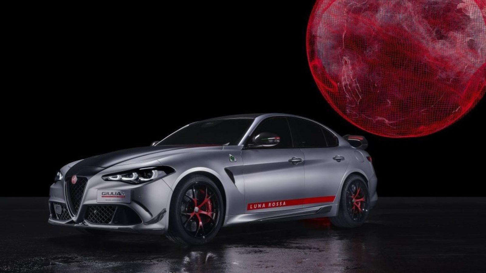 Weltpremiere Alfa Romeo Giulia Quadrifoglio Luna Rossa
