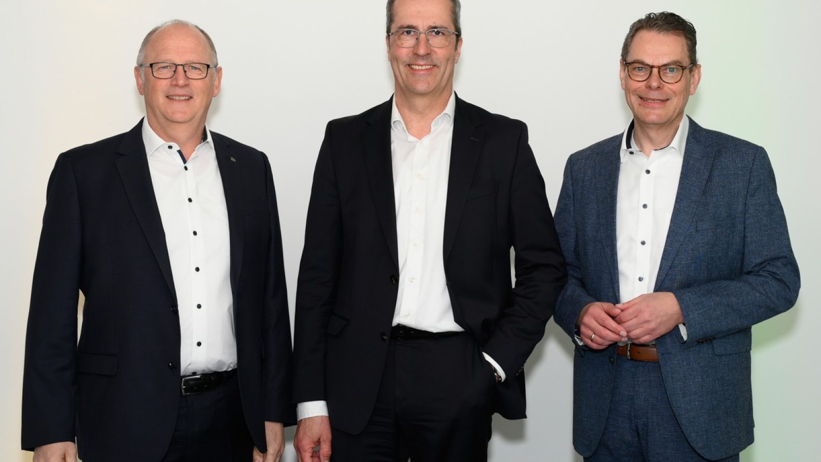 V. li.: Hermann Hesseler (Finanzvorstand), Dr. Dirk Köckler (Vorstandsvorsitzender) und Bernd Homann (Bereichsleiter Konzernkommunikation) / Weiterer Text über ots und www.presseportal.de/nr/104520 / Die Verwendung dieses Bildes für redaktionelle Zwecke ist unter Beachtung aller mitgeteilten Nutzungsbedingungen zulässig und dann auch honorarfrei. Veröffentlichung ausschließlich mit Bildrechte-Hinweis.