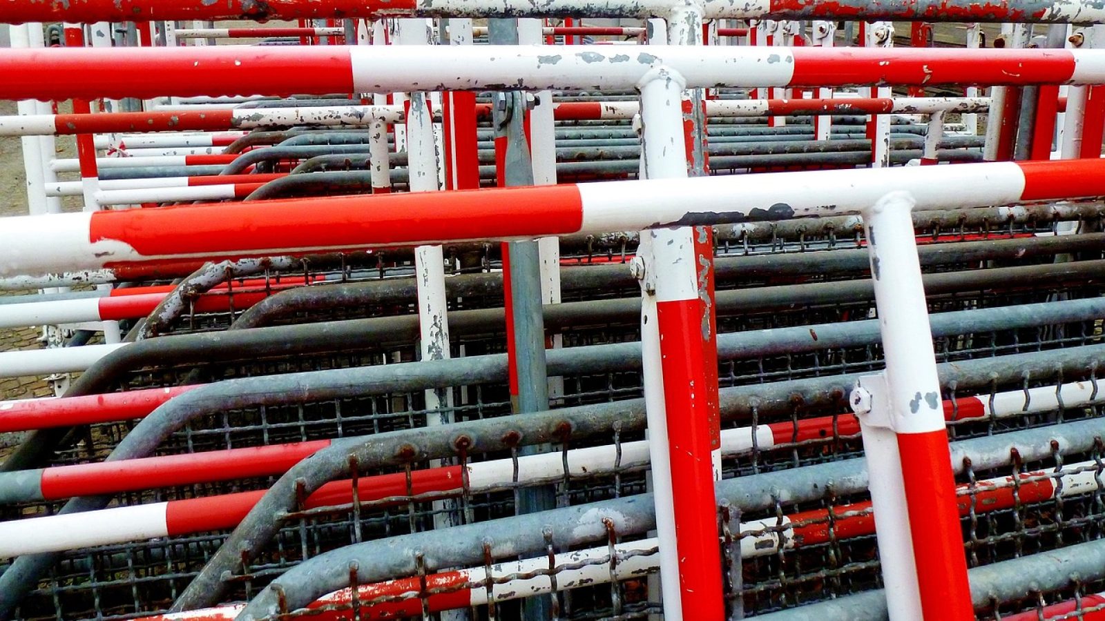 barrier-2733271_1280