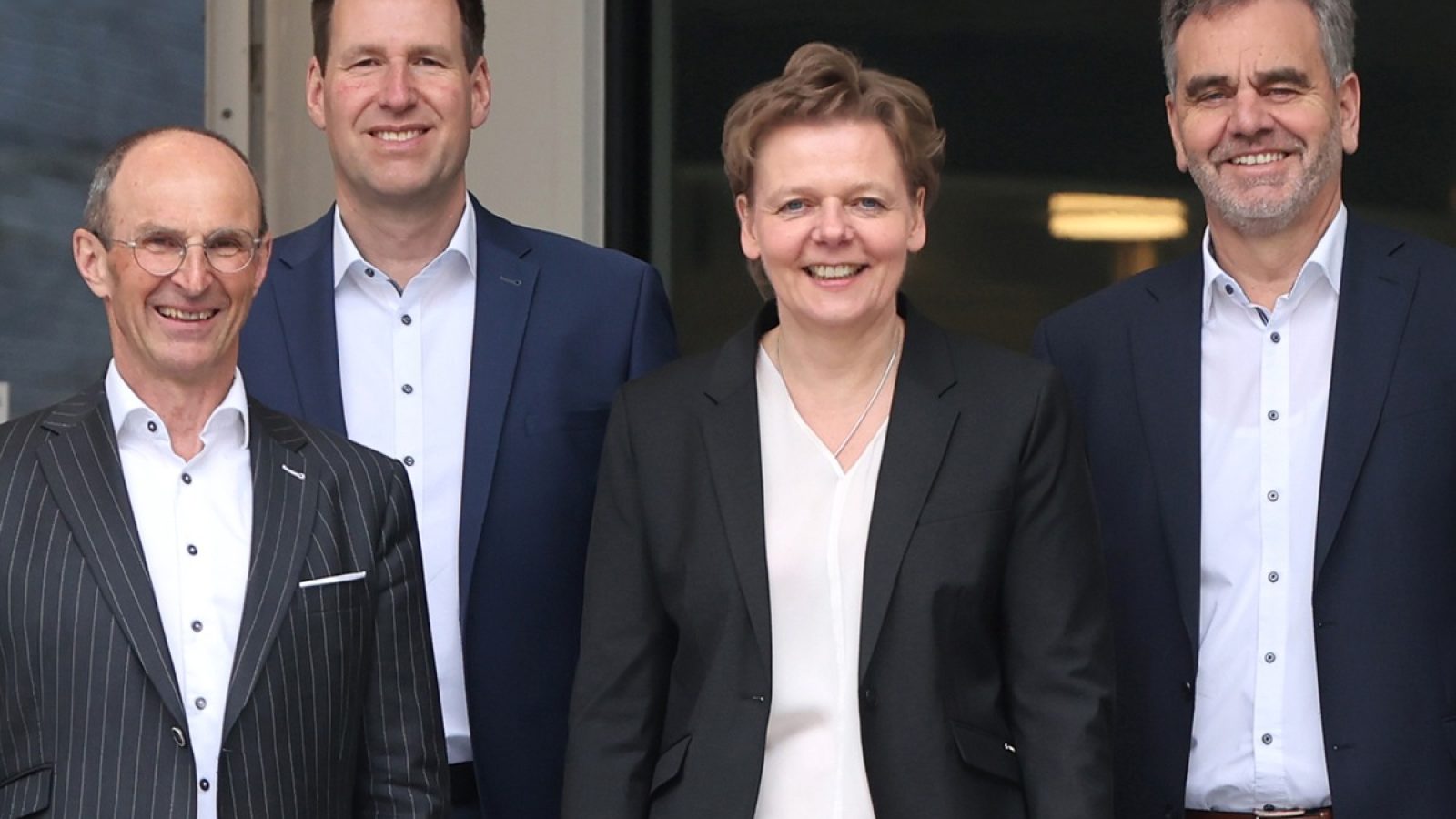 v. l.: Erwin Bumberger, Gerhard Grebler, Marion Mai, Stefan Siebert / Weiterer Text über ots und www.presseportal.de/nr/171682 / Die Verwendung dieses Bildes für redaktionelle Zwecke ist unter Beachtung aller mitgeteilten Nutzungsbedingungen zulässig und dann auch honorarfrei. Veröffentlichung ausschließlich mit Bildrechte-Hinweis.