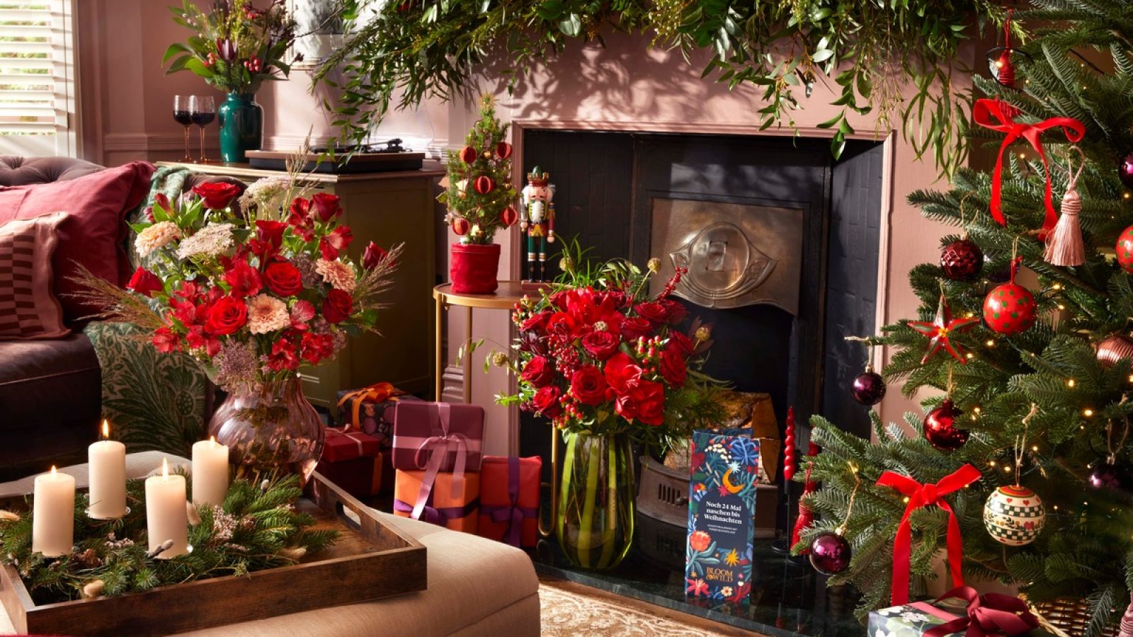 Bloom & Wild last-Minute-Blumengrüße, festliche Weihnachtsbäumchen, Glühwein oder Lebkuchen. Versende Weihnachtsstimmung und zeig deinen Lieben, dass du an sie denkst! 
Die Verwendung dieses Bildes für redaktionelle Zwecke ist zulässig und honorarfrei. Veröffentlichung ausschließlich mit Bildrechte-Hinweis. / Weiterer Text über ots und www.presseportal.de/nr/181640 / Die Verwendung dieses Bildes für redaktionelle Zwecke ist unter Beachtung aller mitgeteilten Nutzungsbedingungen zulässig und dann auch honorarfrei. Veröffentlichung ausschließlich mit Bildrechte-Hinweis.