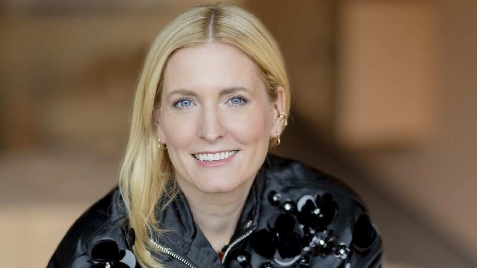 Dr. Marie-Christine Frank ist die Gründerin und Geschäftsführerin der Kölner Agentur für strategische Kommunikation und PR-Beratung "Drei Brueder" sowie der Speaker-Agentur "SPKR CLUB" und des Netzwerks "Macherinnen". / Weiterer Text über ots und www.presseportal.de/nr/176144 / Die Verwendung dieses Bildes für redaktionelle Zwecke ist unter Beachtung aller mitgeteilten Nutzungsbedingungen zulässig und dann auch honorarfrei. Veröffentlichung ausschließlich mit Bildrechte-Hinweis.