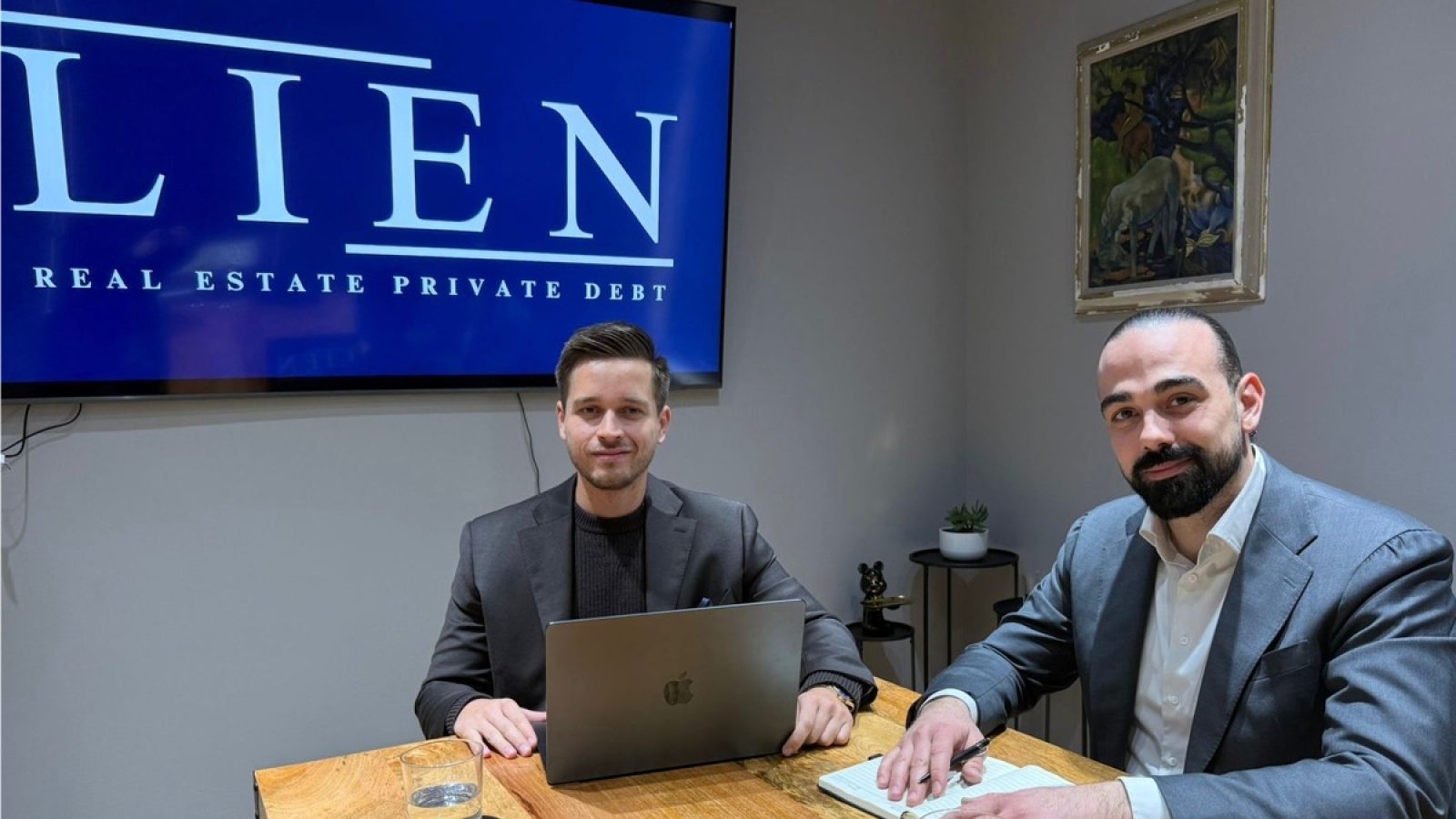 Moritz Mayr und Giovanni Nardone / Weiterer Text über ots und www.presseportal.de/nr/181991 / Die Verwendung dieses Bildes für redaktionelle Zwecke ist unter Beachtung aller mitgeteilten Nutzungsbedingungen zulässig und dann auch honorarfrei. Veröffentlichung ausschließlich mit Bildrechte-Hinweis.