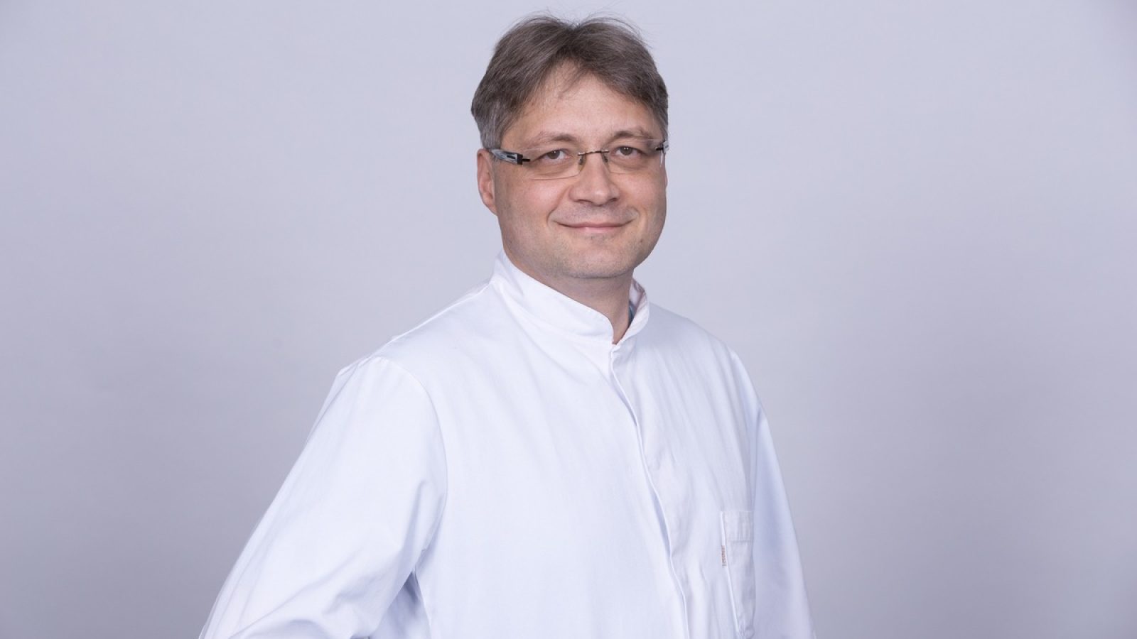 Dr. Thomas Kohl, Chefarzt der Klinik für Thorax- und Gefäßchirurgie an der Zentralklinik Bad Berka / Weiterer Text über ots und www.presseportal.de/nr/109212 / Die Verwendung dieses Bildes für redaktionelle Zwecke ist unter Beachtung aller mitgeteilten Nutzungsbedingungen zulässig und dann auch honorarfrei. Veröffentlichung ausschließlich mit Bildrechte-Hinweis.