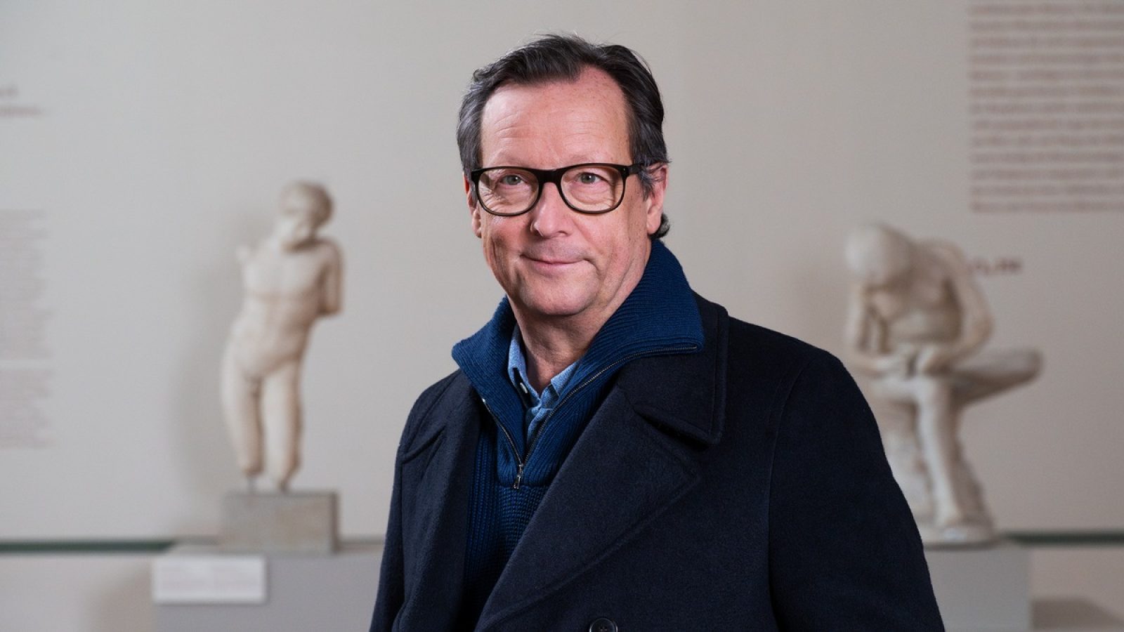 "Terra X: Die Geschichte der Deutschen" - Drehstart: Matthias Brandt / Nutzung des Bildes in Verbindung mit der Sendung inkl. Social Media / Weiterer Text über ots und www.presseportal.de/nr/7840 / Die Verwendung dieses Bildes für redaktionelle Zwecke ist unter Beachtung aller mitgeteilten Nutzungsbedingungen zulässig und dann auch honorarfrei. Veröffentlichung ausschließlich mit Bildrechte-Hinweis.