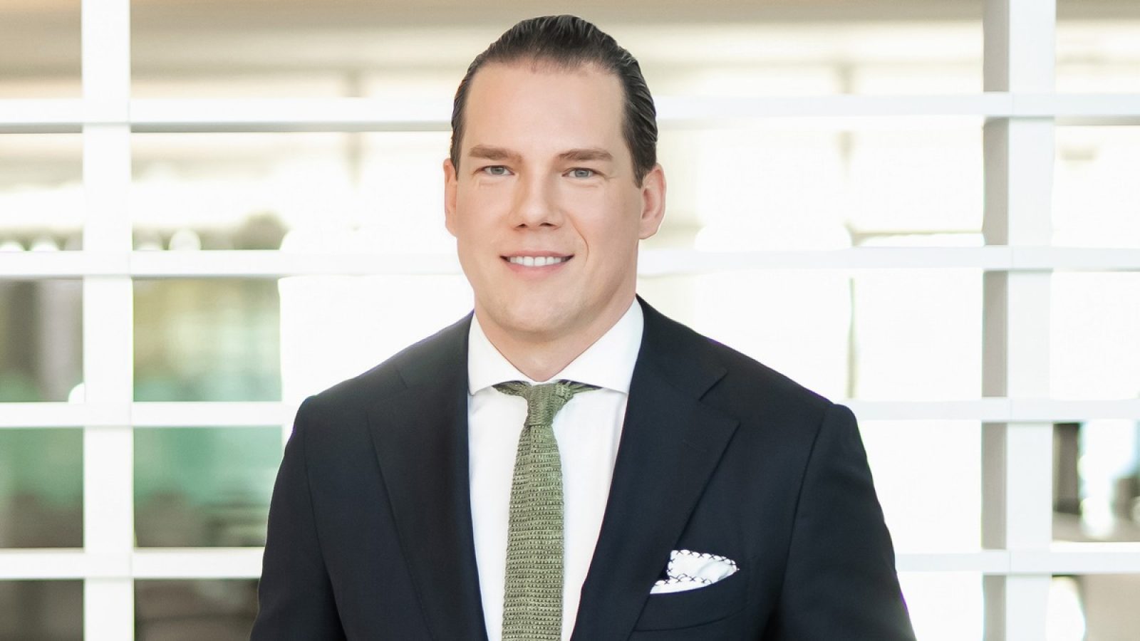 Till-Fabian Zalewski, CEO D-A-CH von Engel & Völkers / Weiterer Text über ots und www.presseportal.de/nr/176592 / Die Verwendung dieses Bildes für redaktionelle Zwecke ist unter Beachtung aller mitgeteilten Nutzungsbedingungen zulässig und dann auch honorarfrei. Veröffentlichung ausschließlich mit Bildrechte-Hinweis.