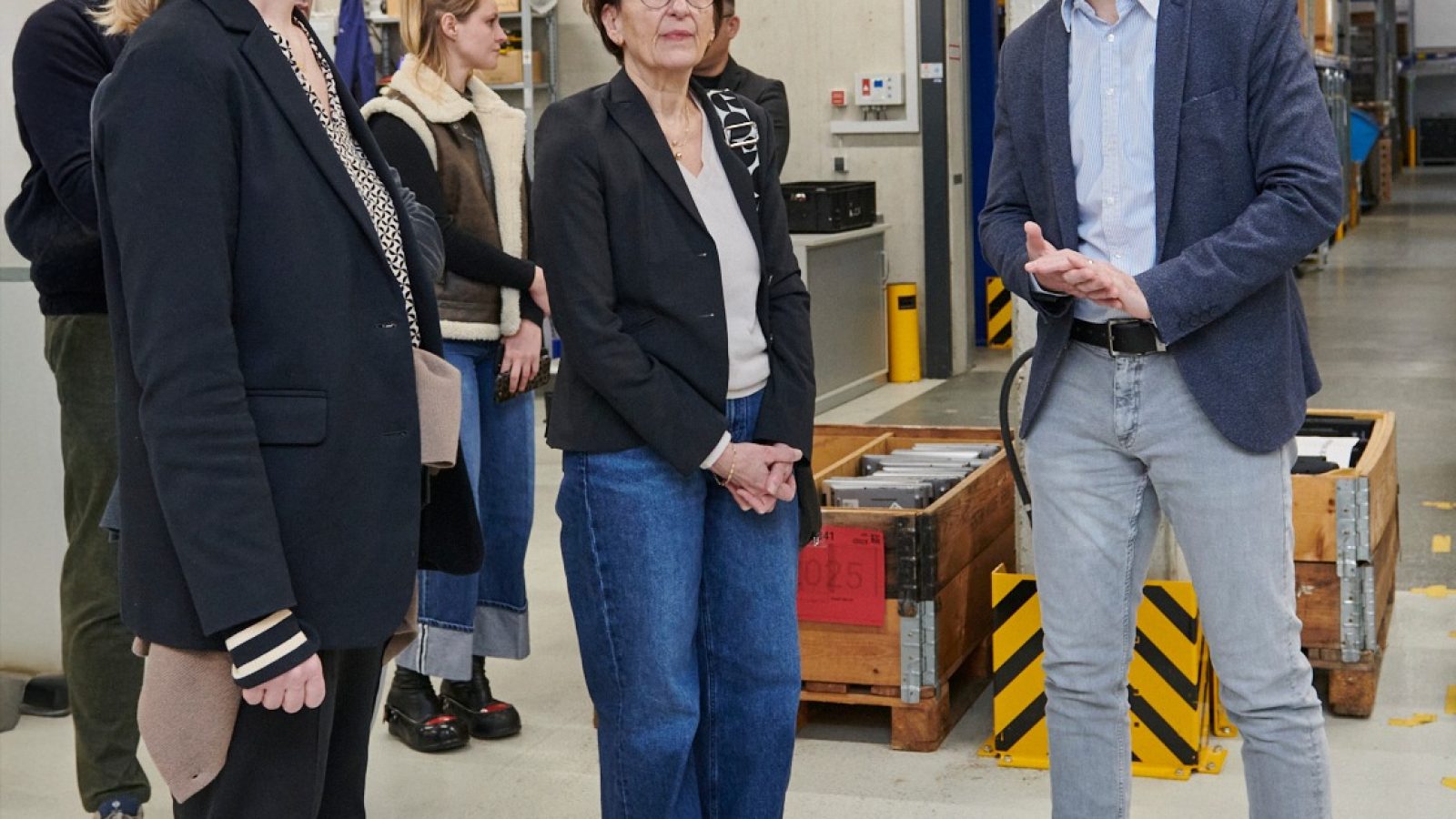 Ministerin Thekla Walker MdL, Staatssekretärin Dr. Ute Leidig MdL, afb-Geschäftsführer Daniel Büchle (v. l.). / Weiterer Text über ots und www.presseportal.de/nr/179928 / Die Verwendung dieses Bildes für redaktionelle Zwecke ist unter Beachtung aller mitgeteilten Nutzungsbedingungen zulässig und dann auch honorarfrei. Veröffentlichung ausschließlich mit Bildrechte-Hinweis.