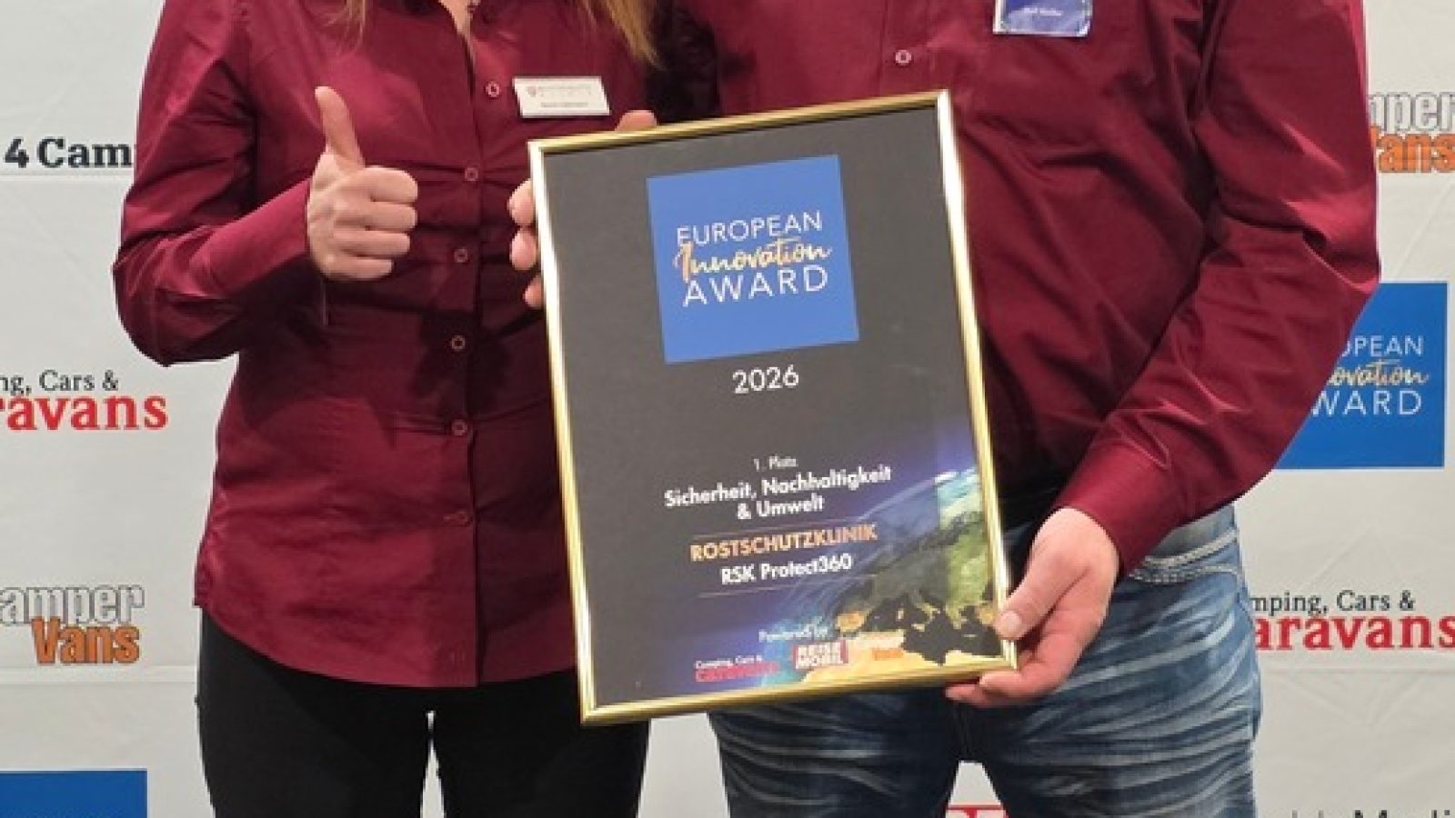 Die Rostschutzklinik mit Sitz in Freiberg am Neckar ist mit dem European Innovation Award in der Kategorie Sicherheit, Nachhaltigkeit und Umwelt ausgezeichnet worden. Erstmals in Europa wurde damit ein fahrzeugbezogenes Korrosionsschutz-System prämiert. / Weiterer Text über ots und www.presseportal.de/nr/181908 / Die Verwendung dieses Bildes für redaktionelle Zwecke ist unter Beachtung aller mitgeteilten Nutzungsbedingungen zulässig und dann auch honorarfrei. Veröffentlichung ausschließlich mit Bildrechte-Hinweis.