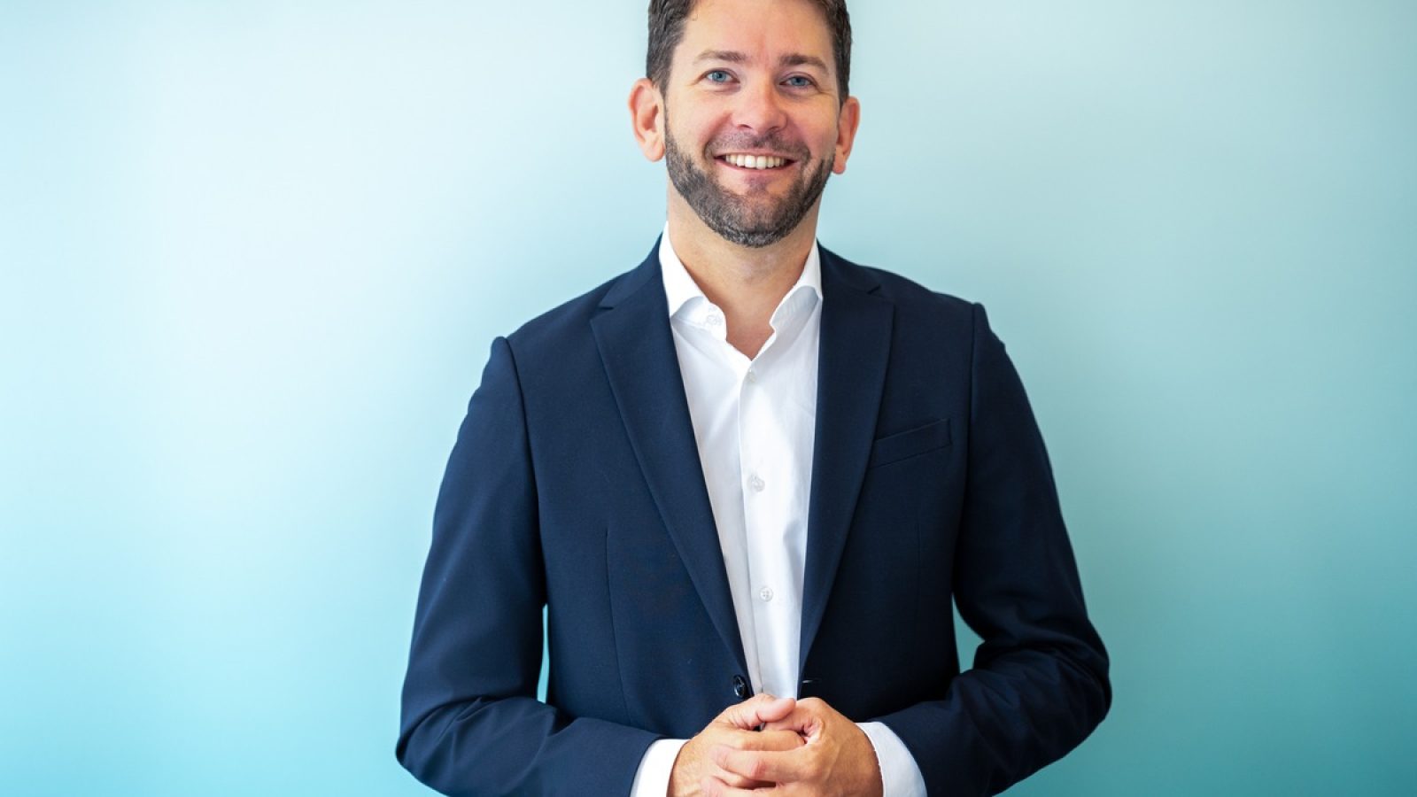 Jan Voigt (40), bisher Regionalgeschäftsführer Südhessen in der Asklepios Gruppe, wurde vom Aufsichtsrat des Universitätsklinikums Gießen und Marburg (UKGM) zum Kaufmännischen Geschäftsführer am Universitätsklinikum Marburg berufen und tritt die Stelle zum 1. April 2026 an. / Weiterer Text über ots und www.presseportal.de/nr/109212 / Die Verwendung dieses Bildes für redaktionelle Zwecke ist unter Beachtung aller mitgeteilten Nutzungsbedingungen zulässig und dann auch honorarfrei. Veröffentlichung ausschließlich mit Bildrechte-Hinweis.