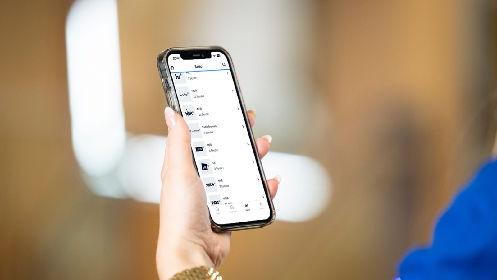 Foto KI-Popwellen SWR/Patricia Neligan / Weiterer Text über ots und www.presseportal.de/nr/29876 / Die Verwendung dieses Bildes für redaktionelle Zwecke ist unter Beachtung aller mitgeteilten Nutzungsbedingungen zulässig und dann auch honorarfrei. Veröffentlichung ausschließlich mit Bildrechte-Hinweis.