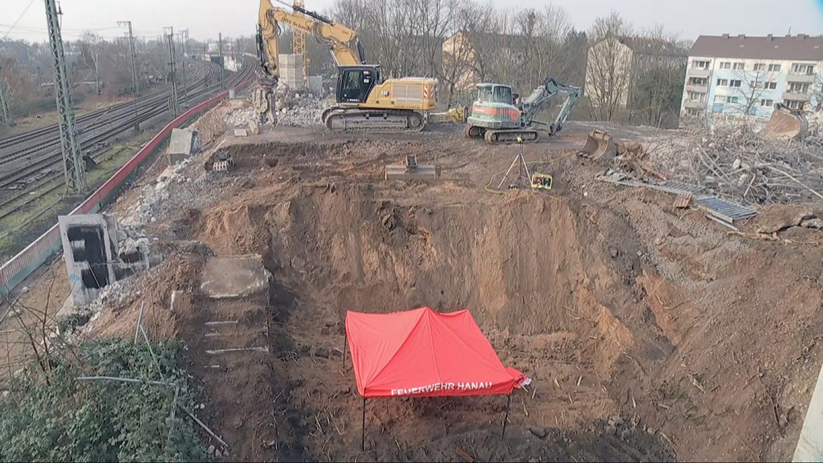 Der Bombenfundort in Hanau. / Weiterer Text über ots und www.presseportal.de/nr/177784 / Die Verwendung dieses Bildes für redaktionelle Zwecke ist unter Beachtung aller mitgeteilten Nutzungsbedingungen zulässig und dann auch honorarfrei. Veröffentlichung ausschließlich mit Bildrechte-Hinweis.