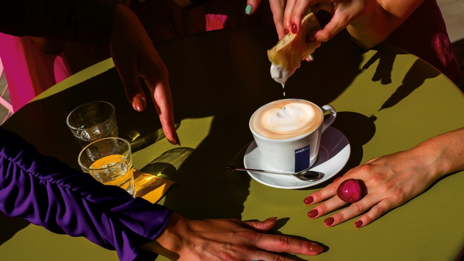 The 2026 Lavazza Calendar by Alex Webb / Weiterer Text über ots und www.presseportal.de/nr/42304 / Die Verwendung dieses Bildes für redaktionelle Zwecke ist unter Beachtung aller mitgeteilten Nutzungsbedingungen zulässig und dann auch honorarfrei. Veröffentlichung ausschließlich mit Bildrechte-Hinweis.