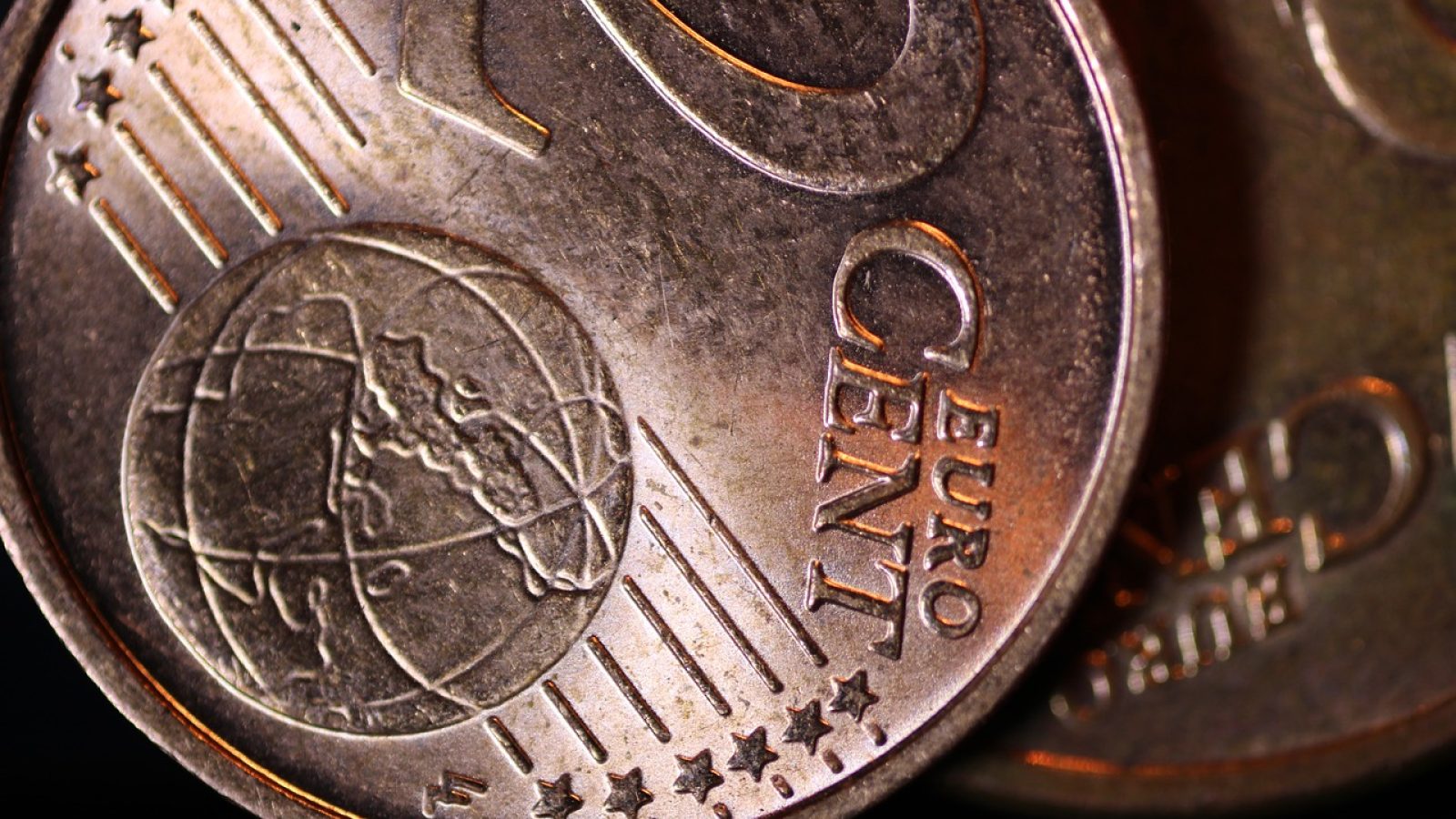 loss-4890196_1280 (1)