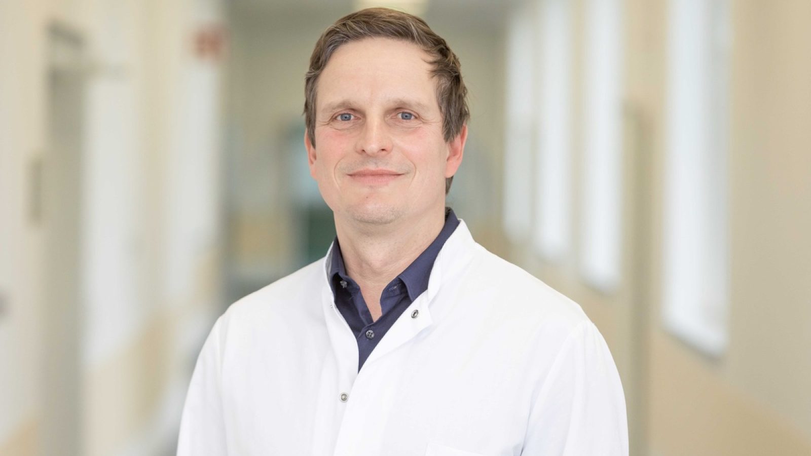 PD Dr. med. Albrecht Kunze, Chefarzt der Klinik für Neurologie der Zentralklinik Bad Berka / Weiterer Text über ots und www.presseportal.de/nr/109212 / Die Verwendung dieses Bildes für redaktionelle Zwecke ist unter Beachtung aller mitgeteilten Nutzungsbedingungen zulässig und dann auch honorarfrei. Veröffentlichung ausschließlich mit Bildrechte-Hinweis.