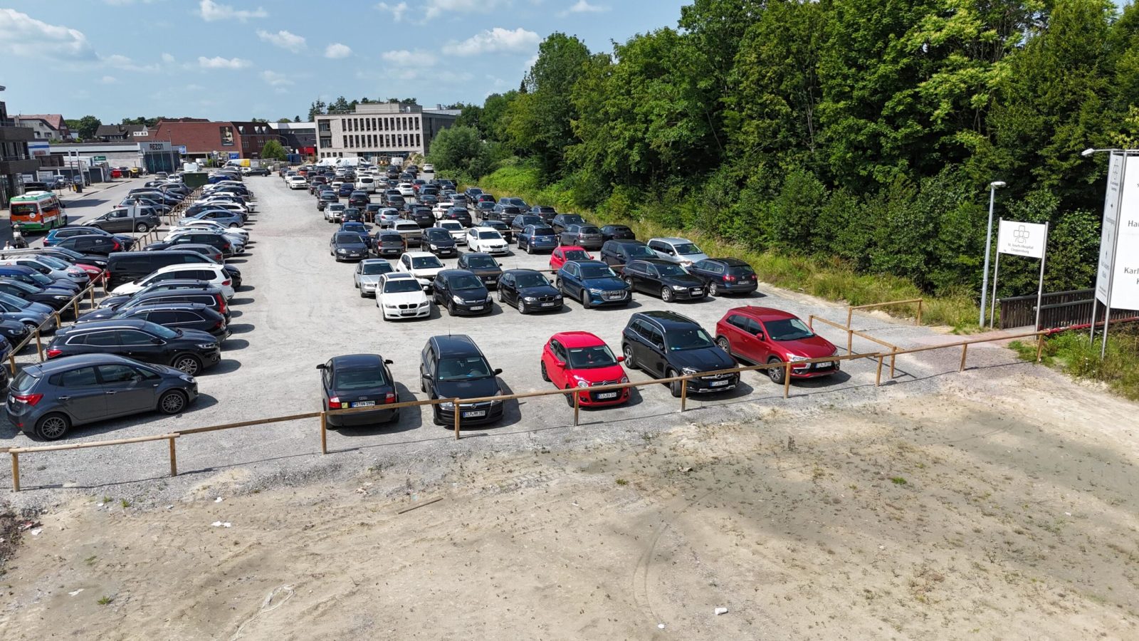 parkplatz-hinten 2