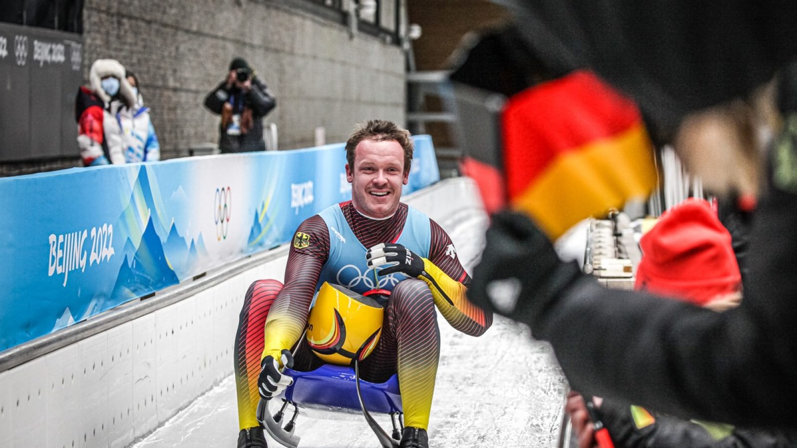 Felix Loch bei den Olympischen Winterspielen Peking 2022 / Weiterer Text über ots und www.presseportal.de/nr/166424 / Die Verwendung dieses Bildes für redaktionelle Zwecke ist unter Beachtung aller mitgeteilten Nutzungsbedingungen zulässig und dann auch honorarfrei. Veröffentlichung ausschließlich mit Bildrechte-Hinweis.