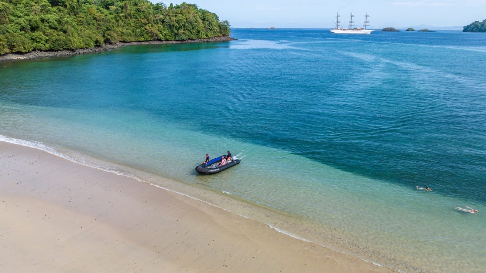 Sea Cloud Spirit im Coiba Nationalpark / Panama / Weiterer Text über ots und www.presseportal.de/nr/174841 / Die Verwendung dieses Bildes für redaktionelle Zwecke ist unter Beachtung aller mitgeteilten Nutzungsbedingungen zulässig und dann auch honorarfrei. Veröffentlichung ausschließlich mit Bildrechte-Hinweis.