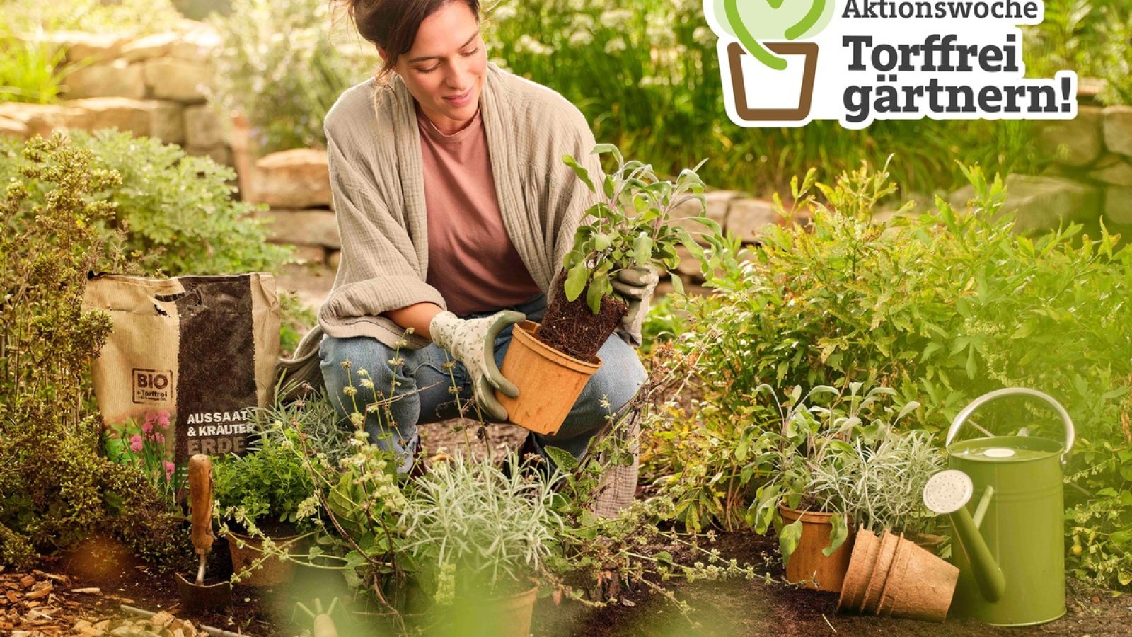 Zum dritten Mal ruft das Bundesministerium für Landwirtschaft, Ernährung und Heimat (BMLEH) Hobbygärtnerinnen und Hobbygärtner in ganz Deutschland dazu auf, beim Start in die neue Gartensaison auf torffreie Erde umzusteigen. Die Bundesweite Aktionswoche ,,Torffrei gärtnern!" (BATG) findet vom 13. bis 22. März 2026 statt und setzt erneut auf Information, praktische Hilfestellung und eine breite Beteiligung von Handel, Herstellern, Verbänden und Umweltorganisationen. / Weiterer Text über ots und www.presseportal.de/nr/24901 / Die Verwendung dieses Bildes für redaktionelle Zwecke ist unter Beachtung aller mitgeteilten Nutzungsbedingungen zulässig und dann auch honorarfrei. Veröffentlichung ausschließlich mit Bildrechte-Hinweis.