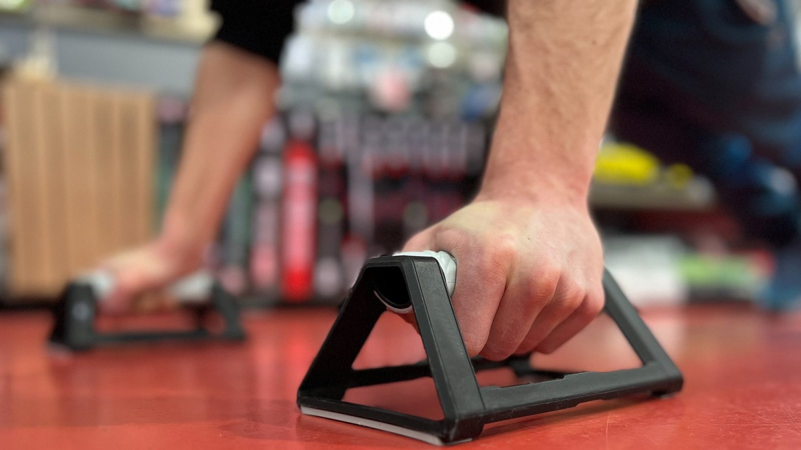 TÜV SÜD gibt Orientierung bei Trainingsgeräten für zu Hause. / Weiterer Text über ots und www.presseportal.de/nr/38406 / Die Verwendung dieses Bildes für redaktionelle Zwecke ist unter Beachtung aller mitgeteilten Nutzungsbedingungen zulässig und dann auch honorarfrei. Veröffentlichung ausschließlich mit Bildrechte-Hinweis.