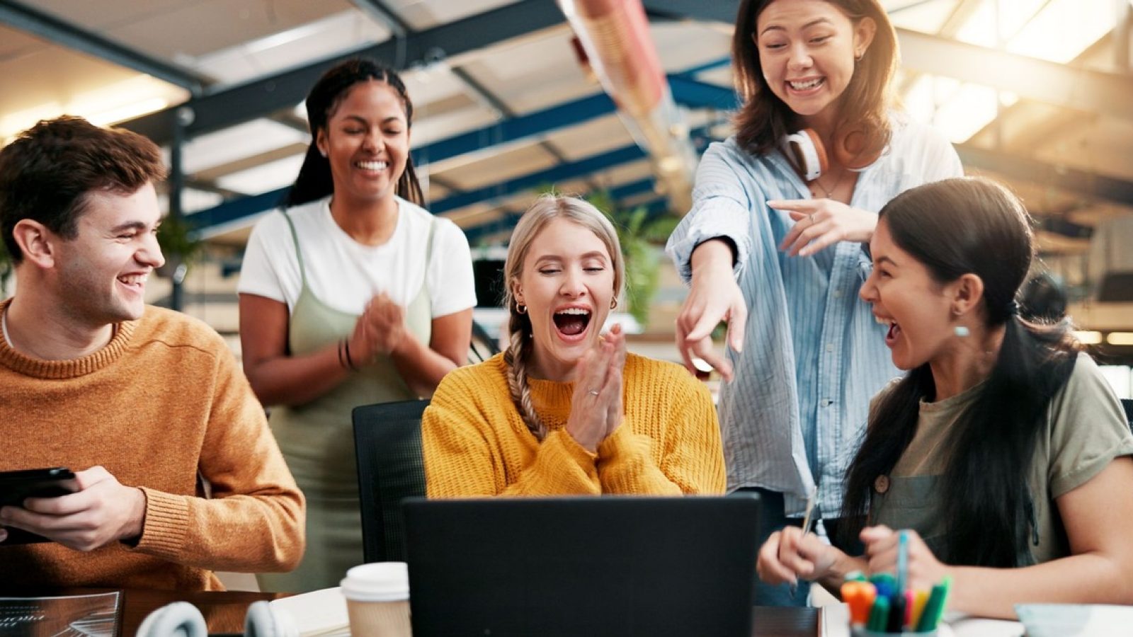 Zwischen Leistungssport und Wirtschaft gibt es viele Parallelen: Es kommt bei beiden darauf an, Ziele zu erreichen und als Team zu agieren. / Weiterer Text über ots und www.presseportal.de/nr/31385 / Die Verwendung dieses Bildes für redaktionelle Zwecke ist unter Beachtung aller mitgeteilten Nutzungsbedingungen zulässig und dann auch honorarfrei. Veröffentlichung ausschließlich mit Bildrechte-Hinweis.