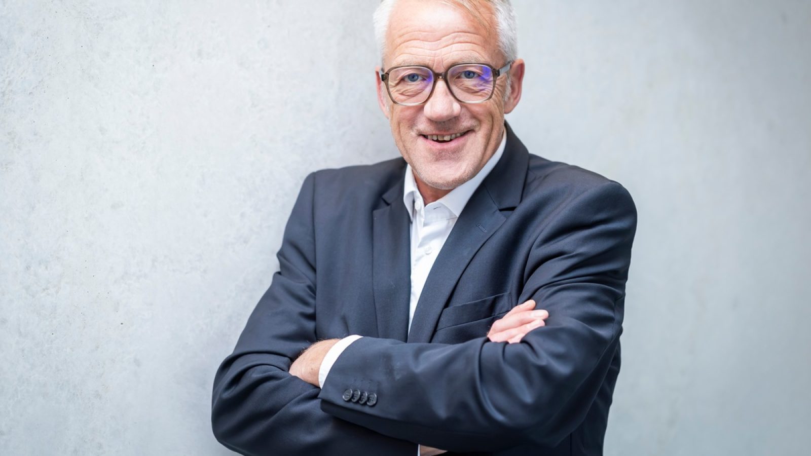 Peter Schuto setzt sich als Vorsitzender des Reisenetz für Qualität, Teilhabe und die politische Anerkennung von Jugendreisen ein. / Weiterer Text über ots und www.presseportal.de/nr/106634 / Die Verwendung dieses Bildes für redaktionelle Zwecke ist unter Beachtung aller mitgeteilten Nutzungsbedingungen zulässig und dann auch honorarfrei. Veröffentlichung ausschließlich mit Bildrechte-Hinweis.