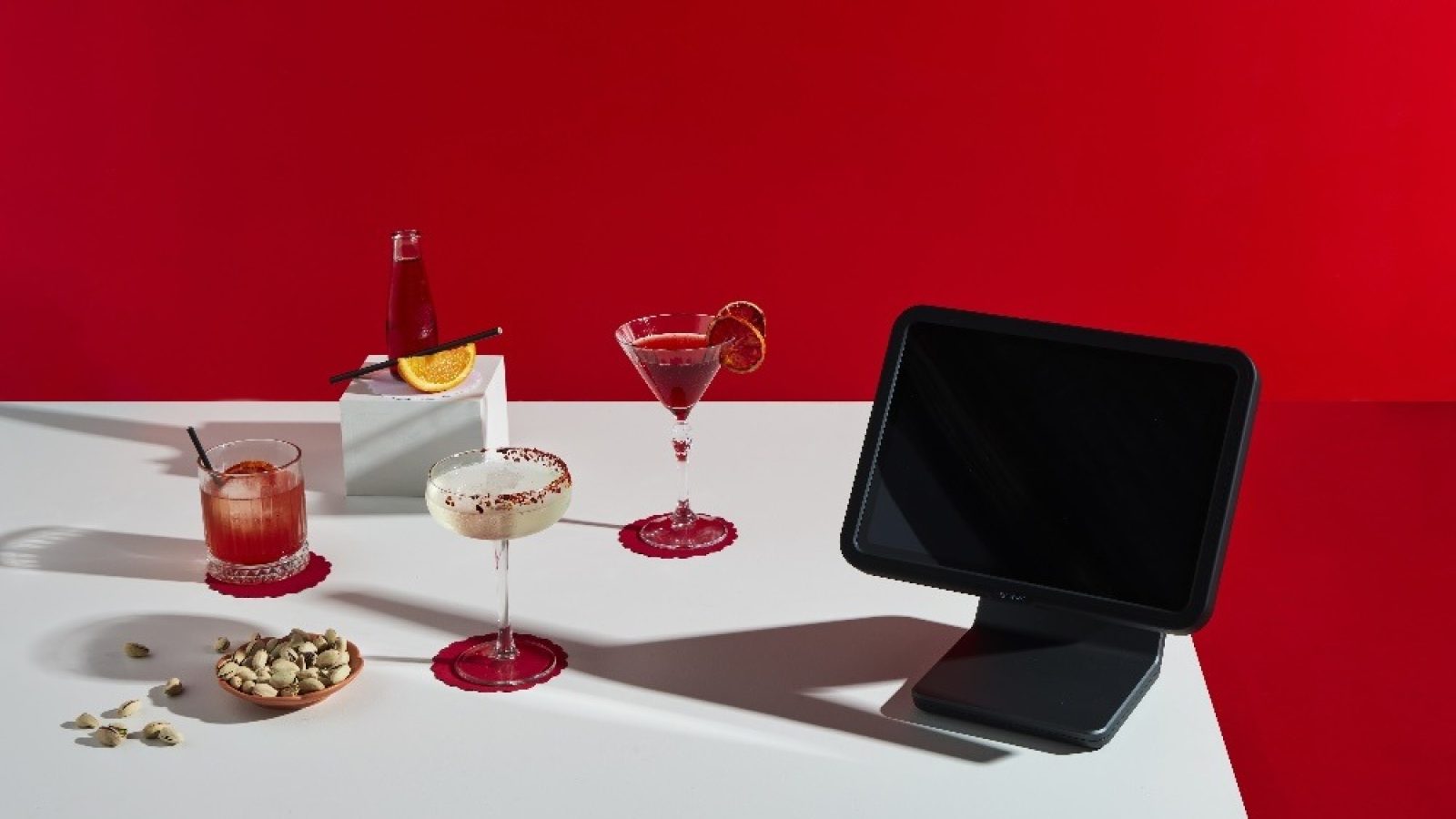 Weihnachtsfeiern der Deutschen - Besinnlich, aber bitte mit Beleg / Weiterer Text über ots und www.presseportal.de/nr/165632 / Die Verwendung dieses Bildes für redaktionelle Zwecke ist unter Beachtung aller mitgeteilten Nutzungsbedingungen zulässig und dann auch honorarfrei. Veröffentlichung ausschließlich mit Bildrechte-Hinweis.