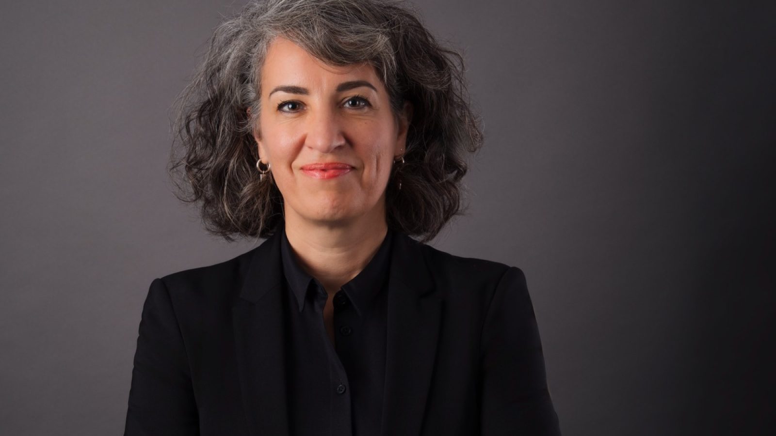 Der WEISSE RING legt am diesjährigen Tag der Kriminalitätsopfer, dem 22. März, ein besonderes Augenmerk auf Menschen im Dienst der Gesellschaft, die angegriffen worden sind. / Weiterer Text über ots und www.presseportal.de/nr/6758 / Die Verwendung dieses Bildes für redaktionelle Zwecke ist unter Beachtung aller mitgeteilten Nutzungsbedingungen zulässig und dann auch honorarfrei. Veröffentlichung ausschließlich mit Bildrechte-Hinweis.