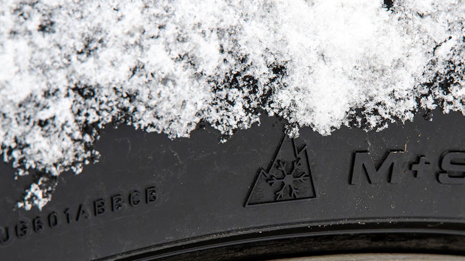 Bei Verstoß oder Unfall kann es teuer werden / Weiterer Text über ots und www.presseportal.de/nr/7849 / Die Verwendung dieses Bildes für redaktionelle Zwecke ist unter Beachtung aller mitgeteilten Nutzungsbedingungen zulässig und dann auch honorarfrei. Veröffentlichung ausschließlich mit Bildrechte-Hinweis.