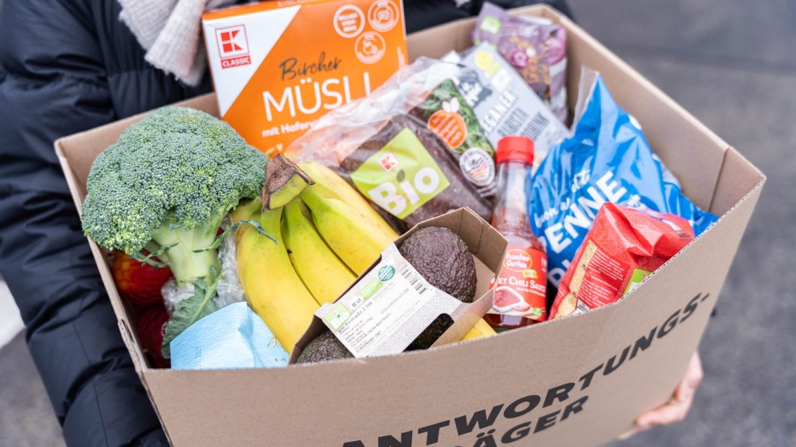 Kaufland hat gemeinsam mit den Köchen des DSV eine breite Auswahl an Lebensmitteln für die Wettkämpfe ausgewählt. Foto: Kaufland / Weiterer Text über ots und www.presseportal.de/nr/111476 / Die Verwendung dieses Bildes für redaktionelle Zwecke ist unter Beachtung aller mitgeteilten Nutzungsbedingungen zulässig und dann auch honorarfrei. Veröffentlichung ausschließlich mit Bildrechte-Hinweis.